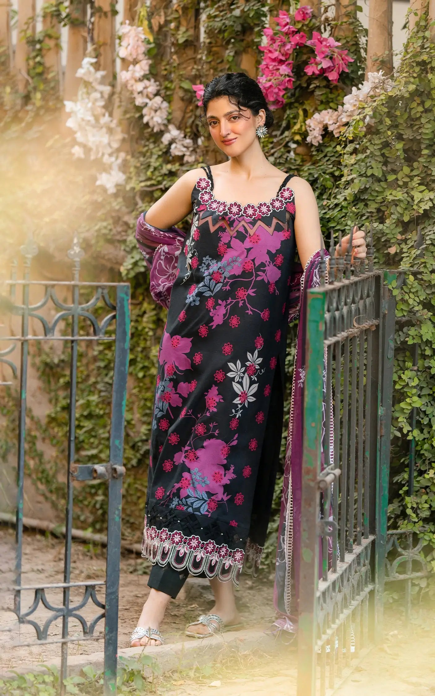 Asifa Nabeel Premium Lawn D-A115